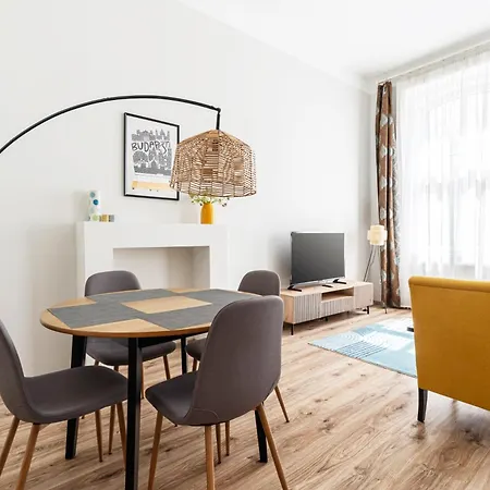 Daire Cosy Castleside Budapeşte